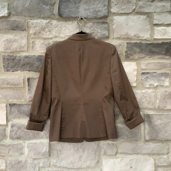 Brown Tahari Women's Blazer - Picture 2 of 4
